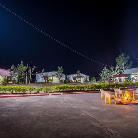 At Home Prakruthi Resorts Araku Buitenkant foto