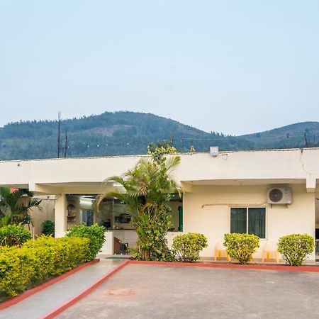 At Home Prakruthi Resorts Araku Buitenkant foto