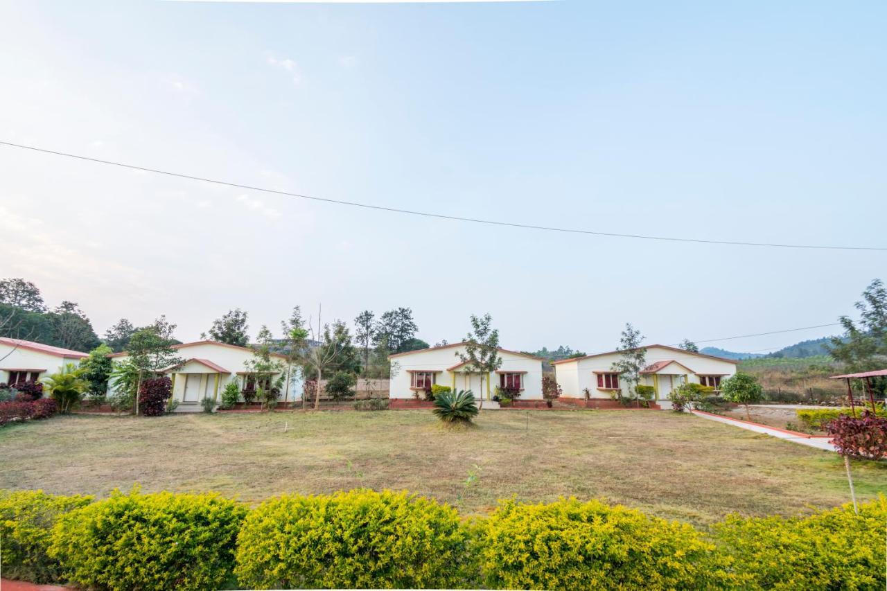 At Home Prakruthi Resorts Araku Buitenkant foto